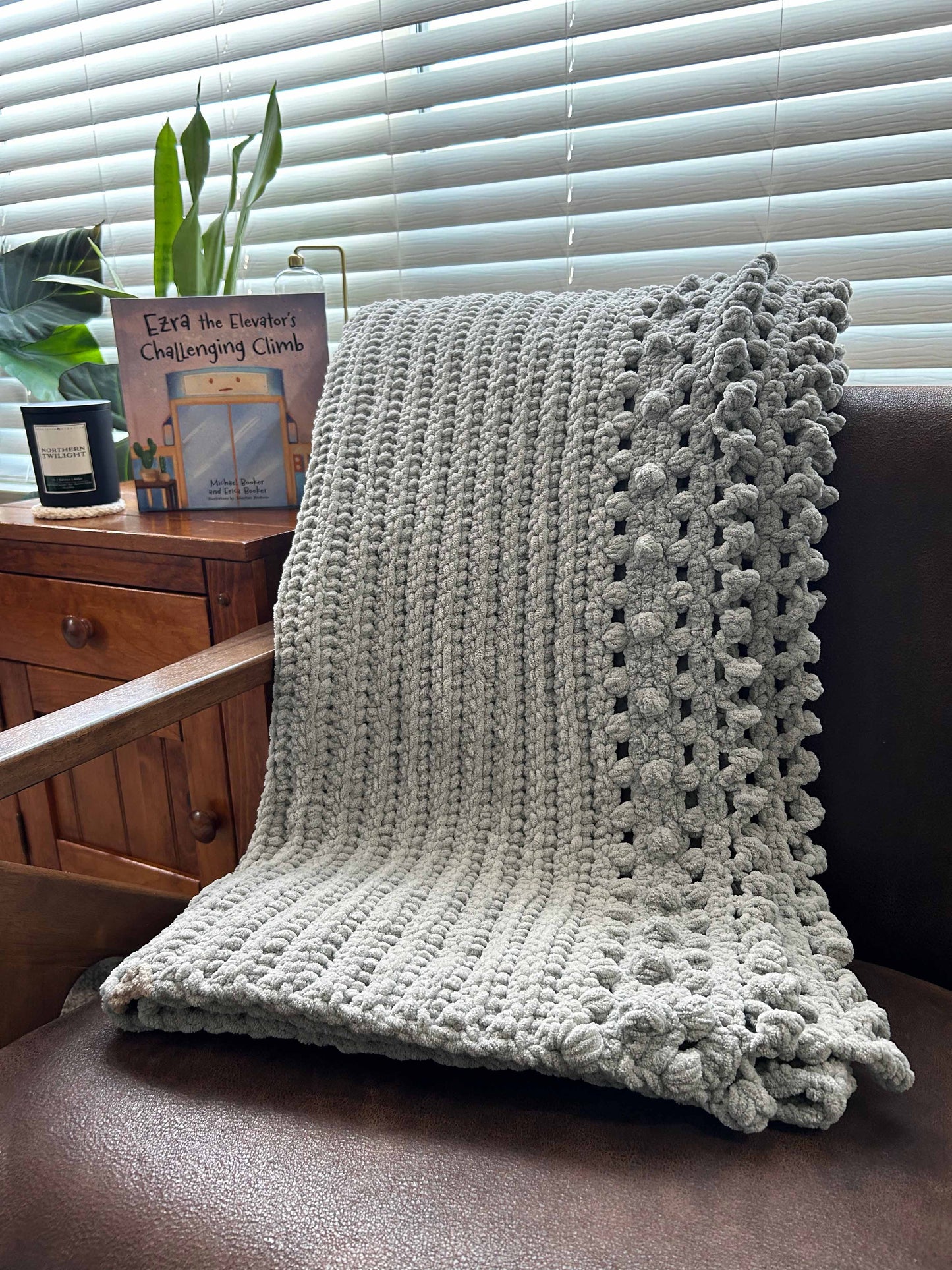 Throw Blanket - Handmade Crochet – Light Gray